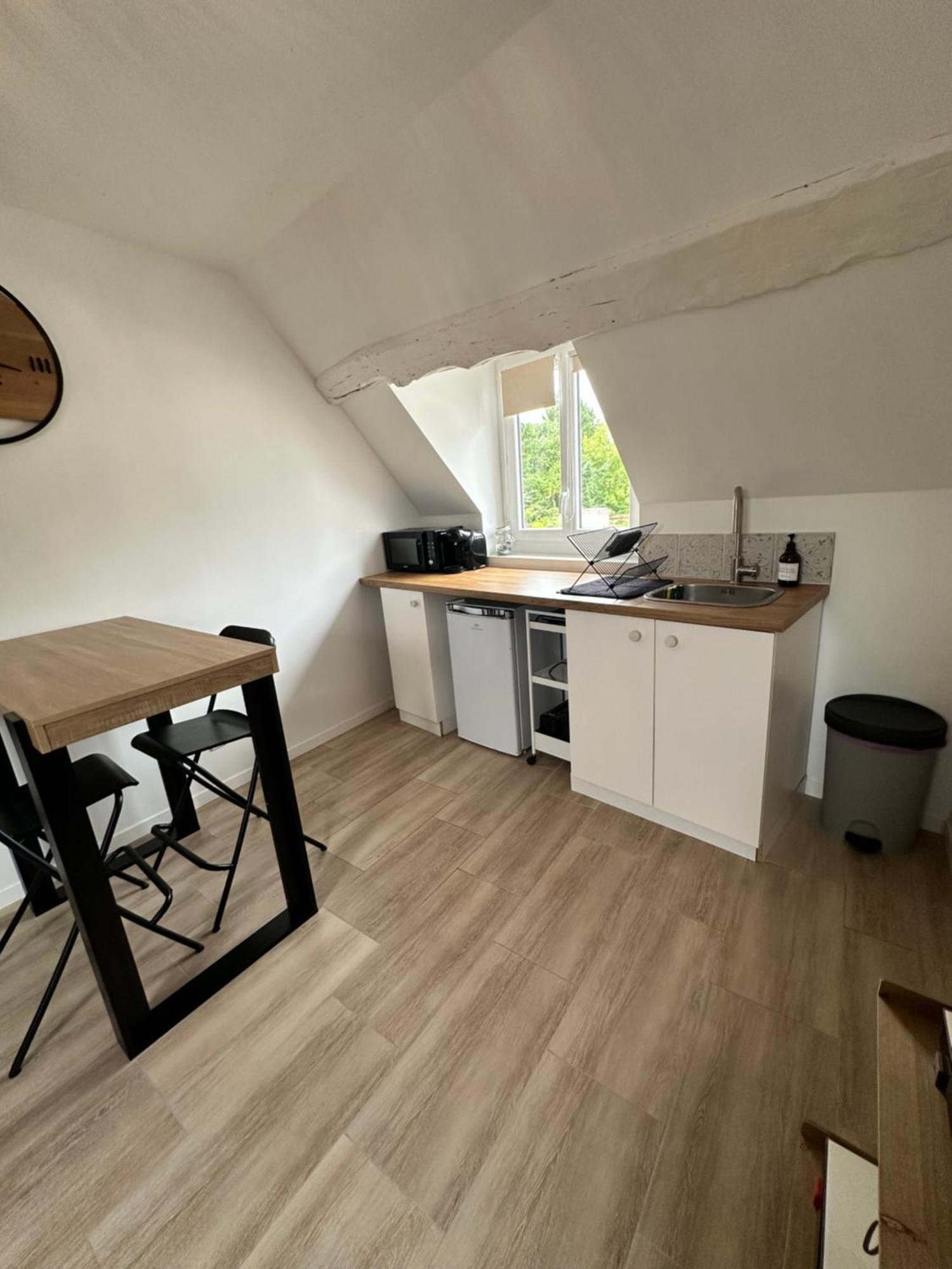Appartements Pacy-Sur-Eure エクステリア 写真