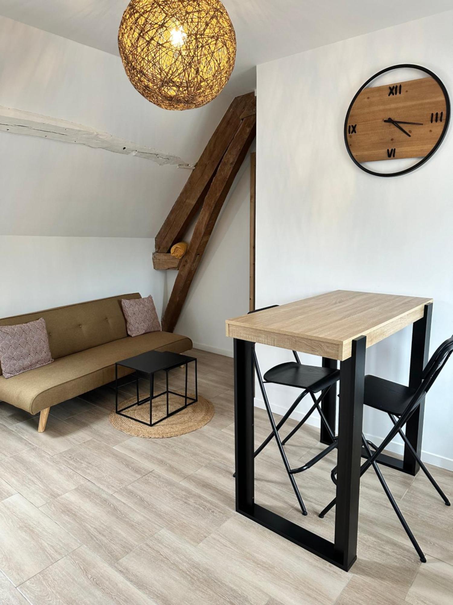 Appartements Pacy-Sur-Eure エクステリア 写真